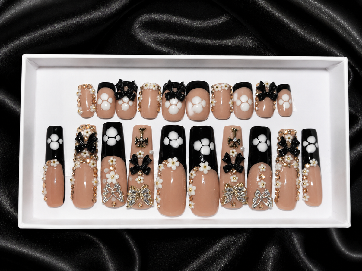 Midnight Bloom Luxe – Mommy & Mini Me Press-On Nails